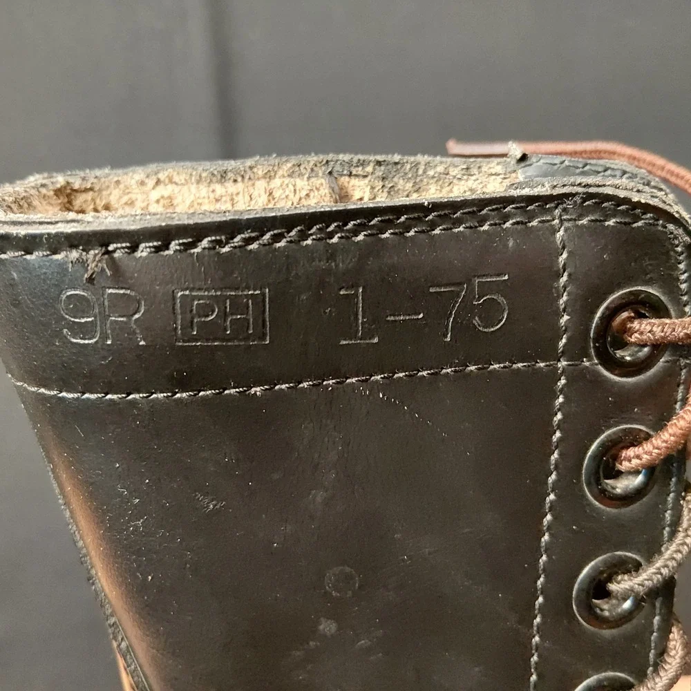 Vintage 1975 Ro-Search US Military Combat Boots Black Leather Mens 9 R 1-75